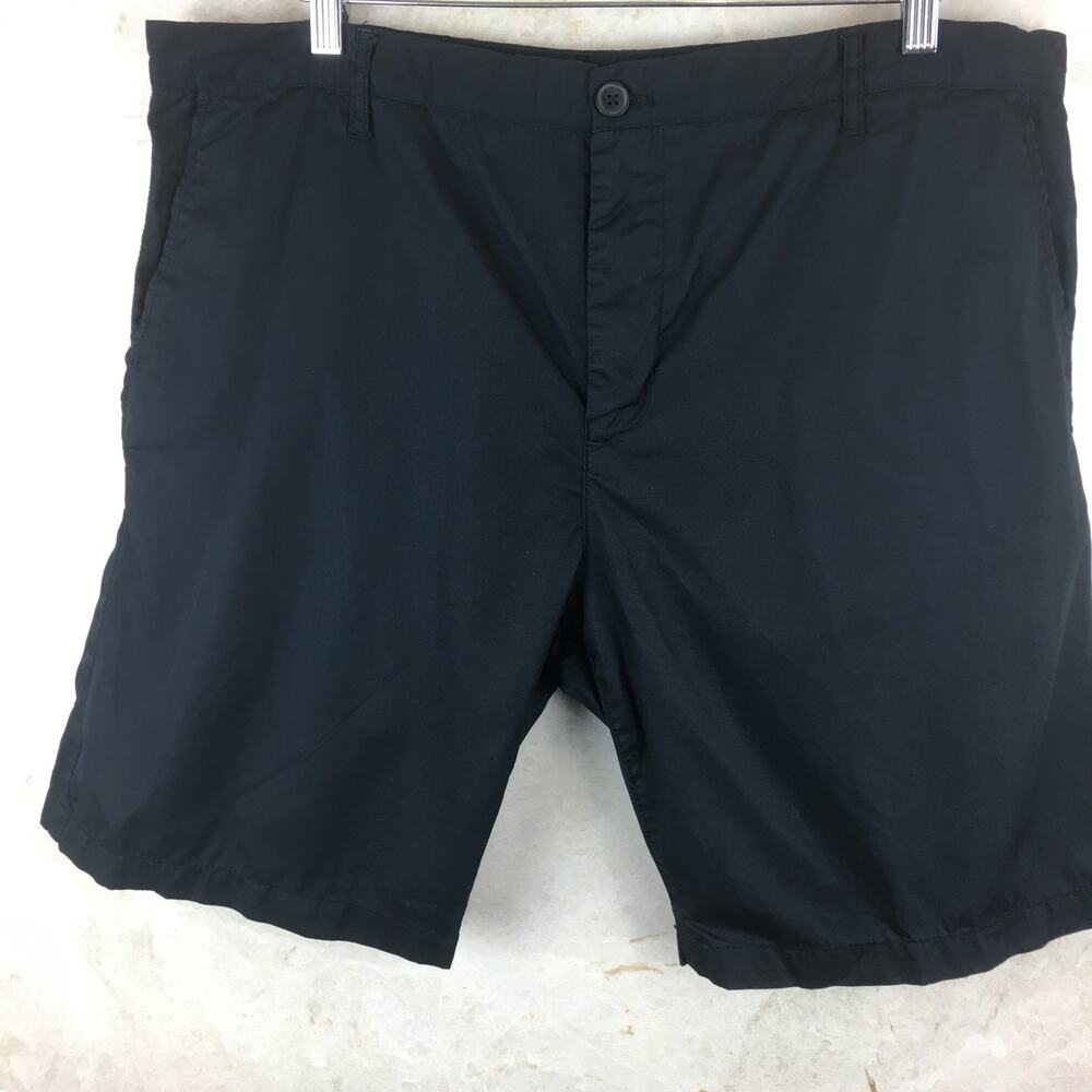 M Tailor Black Flat Front Bermuda Shorts  Men's Size 38